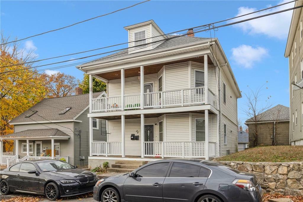 Property Photo:  35 Redfern Street  RI 02911 