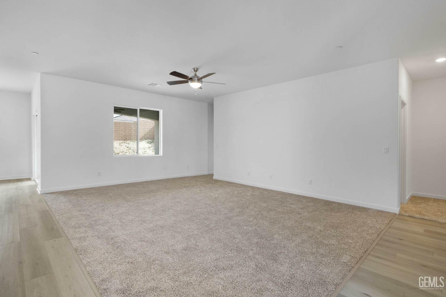 Property Photo:  5122 Chukchansi Avenue  CA 93306 