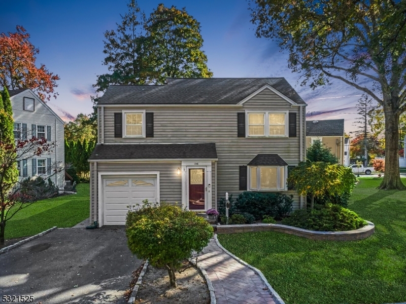 Property Photo:  1 Clover Ln  NJ 07044 
