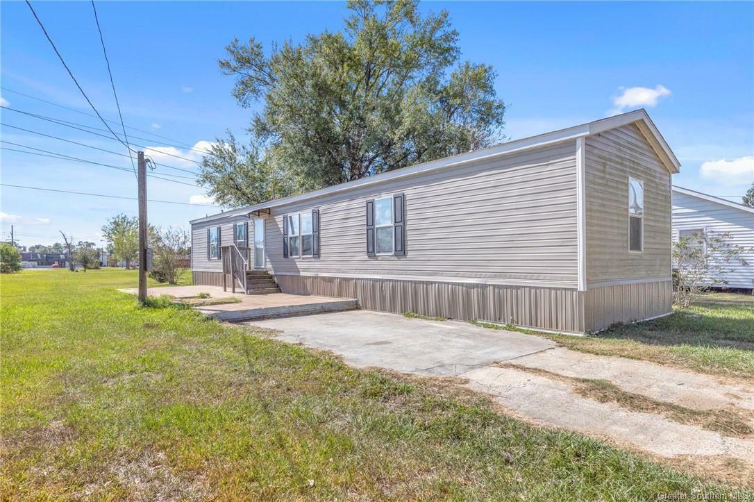 413 Invader Street  Sulphur LA 70663 photo