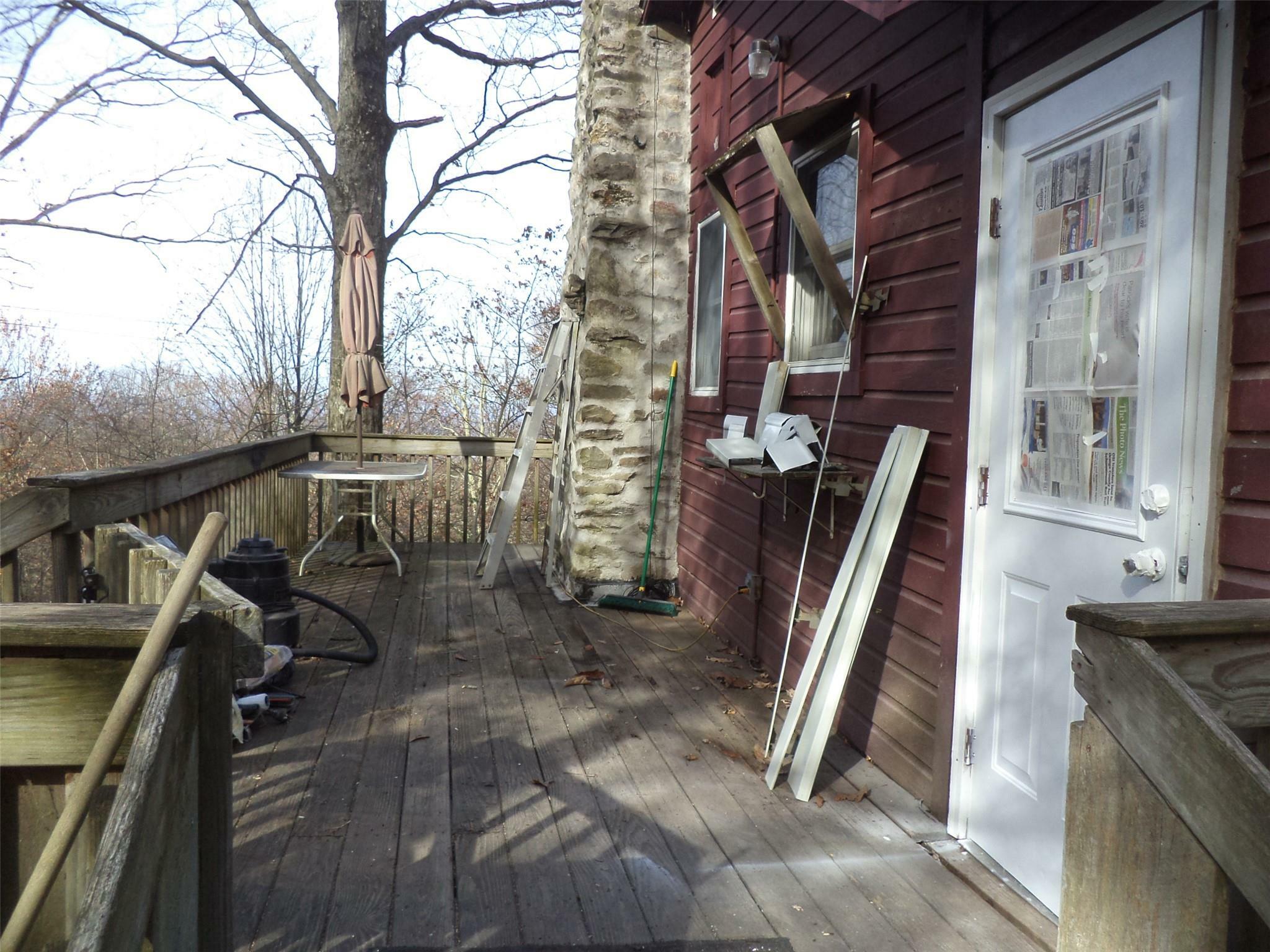 Property Photo:  20 Oakwood Trail N  NY 10950 