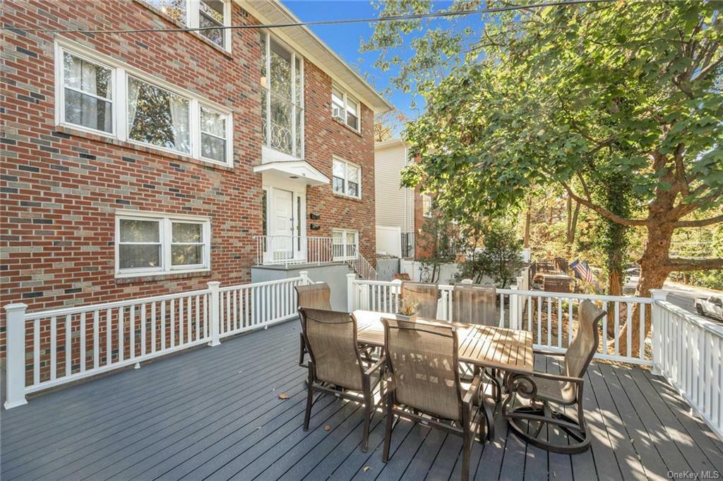 Property Photo:  188 Midland Avenue  NY 10707 