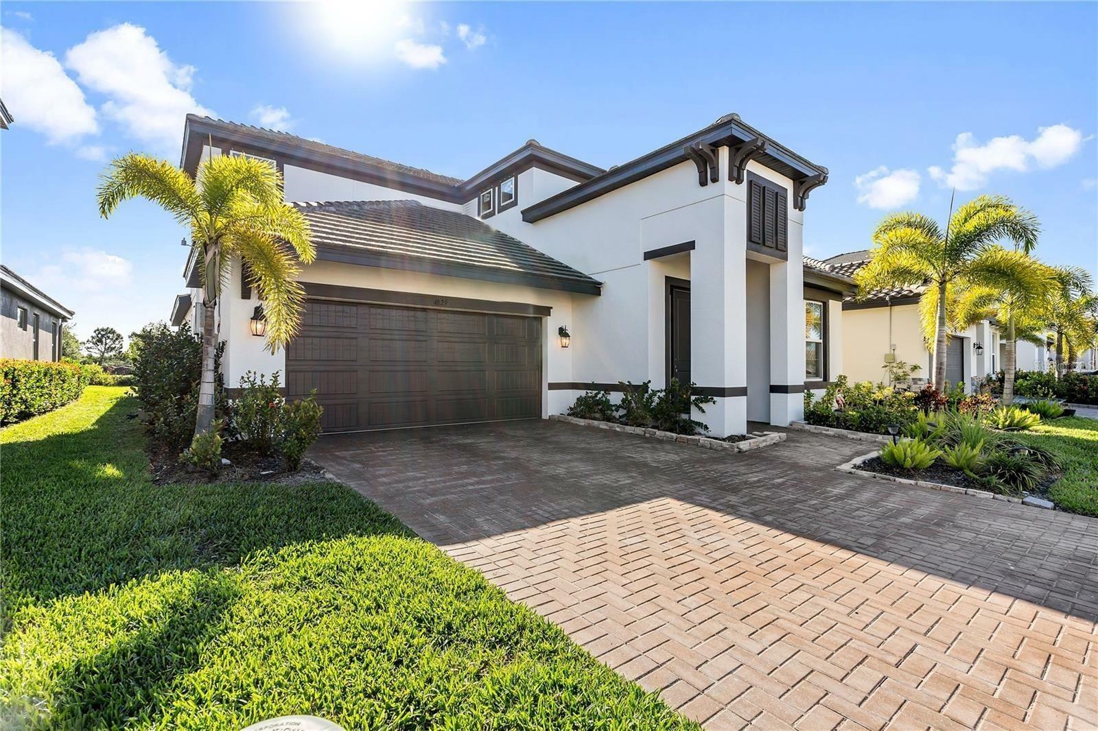 Property Photo:  4829 Antrim Drive  FL 34240 