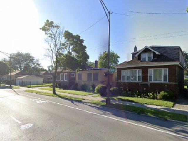 Property Photo:  1750 E 83rd Street  IL 60617 