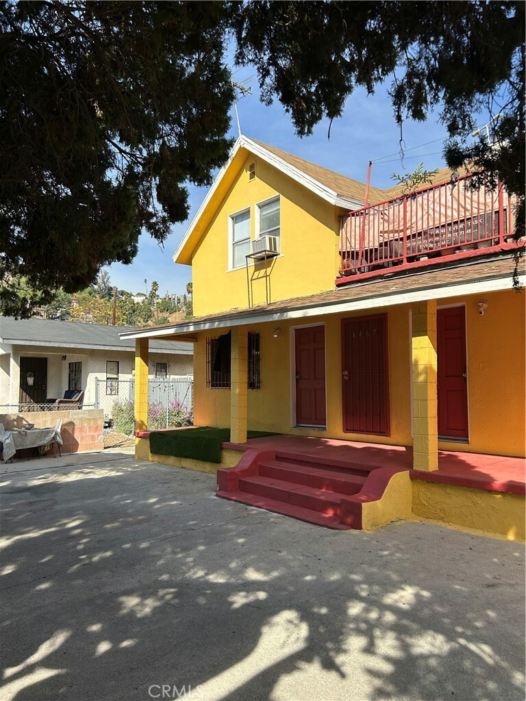 Property Photo:  4465 Tourmaline Street  CA 90032 