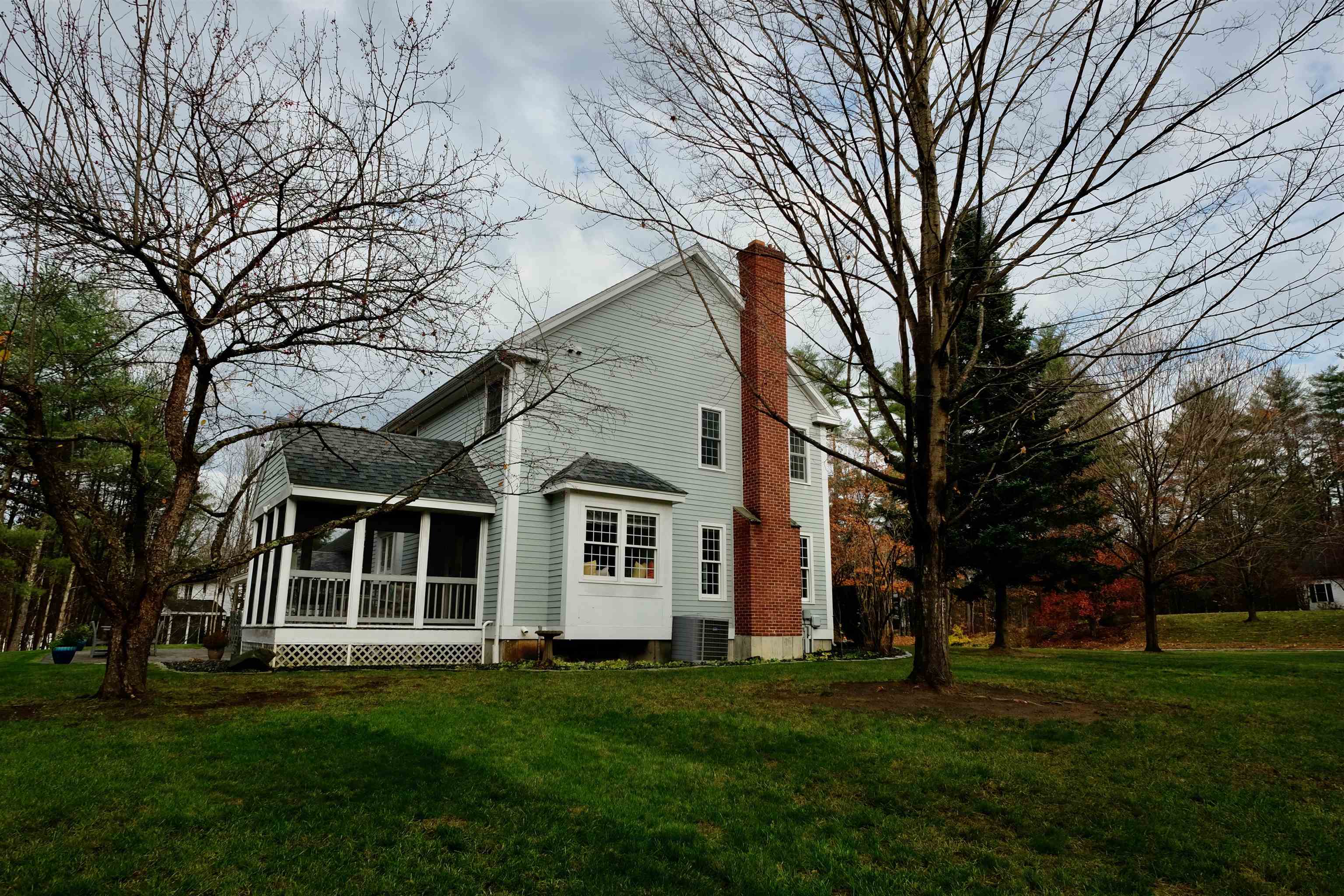 Property Photo:  44 Millstone Drive  NH 03301 