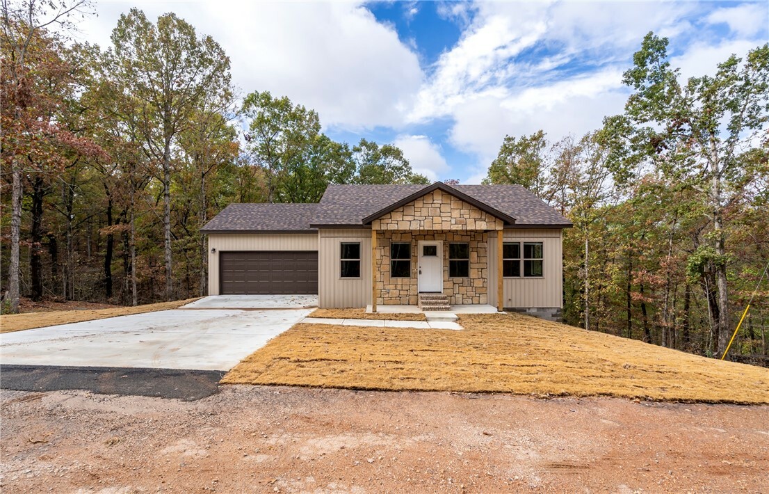 Property Photo:  13 Bathgate Drive  AR 72715 