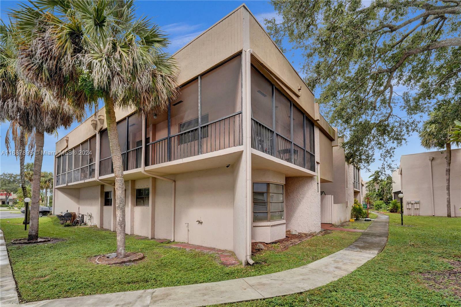 Property Photo:  2700 S University Dr 4B  FL 33328 