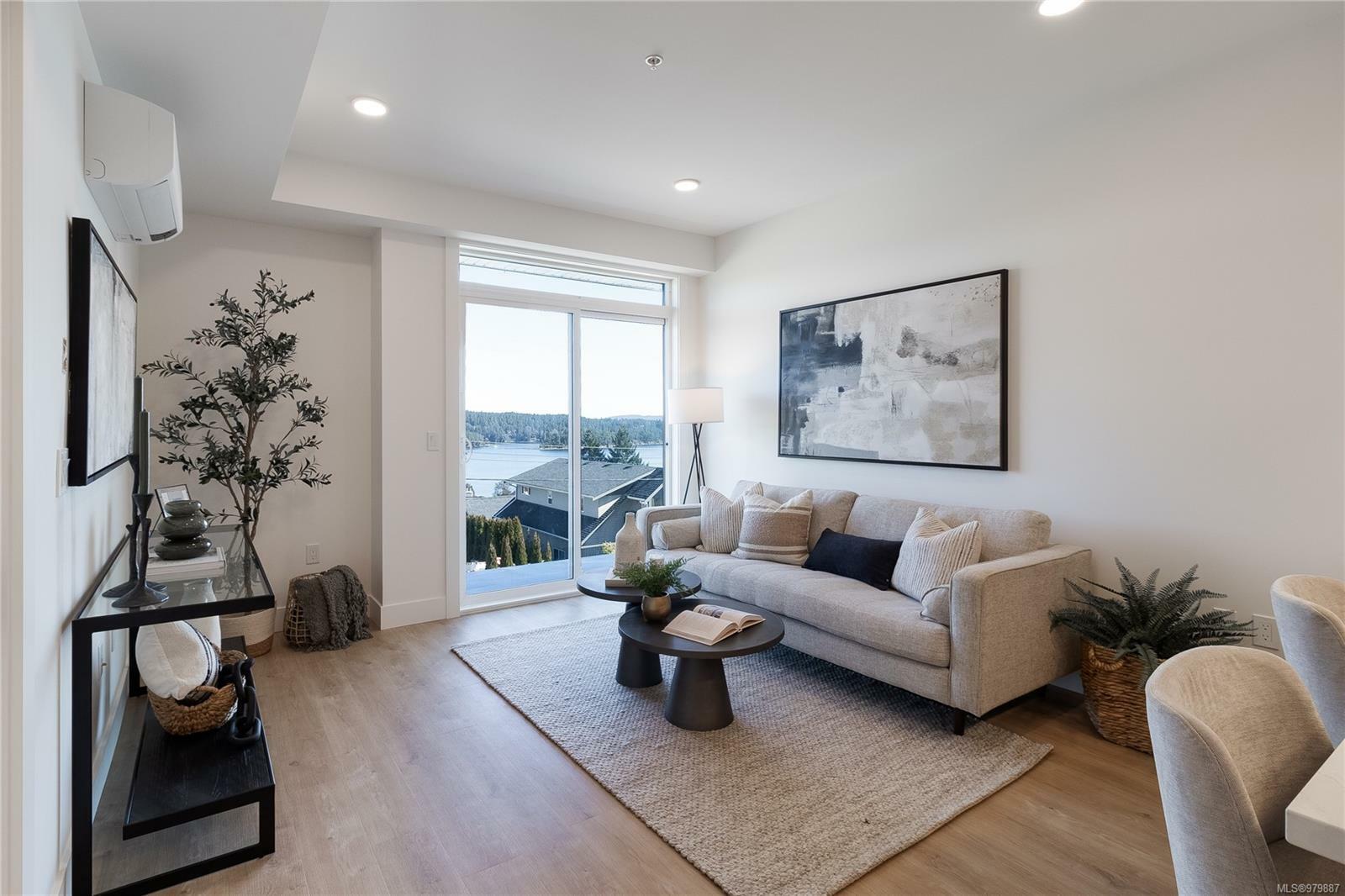 201 Dogwood Dr 202  Ladysmith BC V9G 0C3 photo