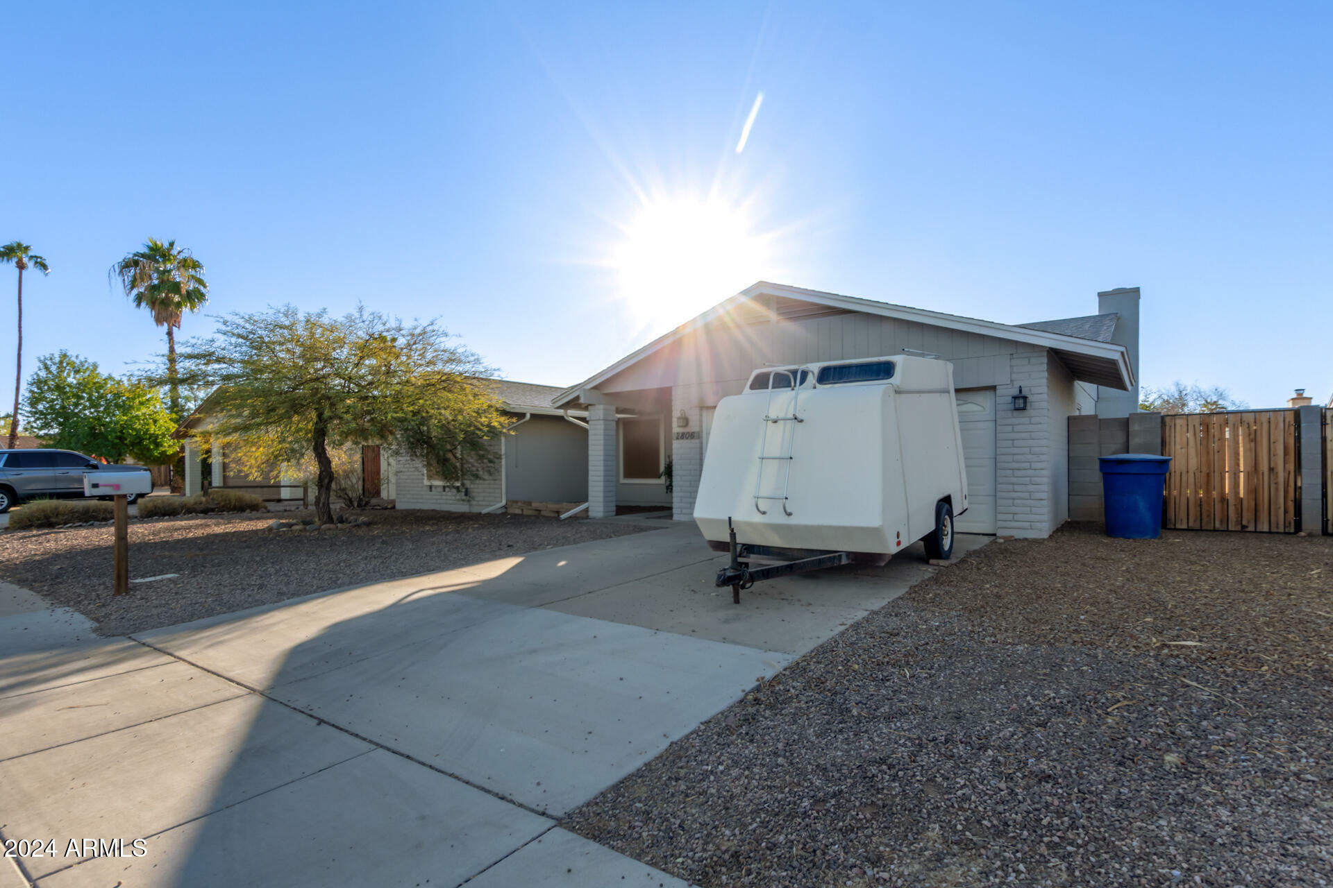 Property Photo:  2806 N Evergreen Street  AZ 85225 