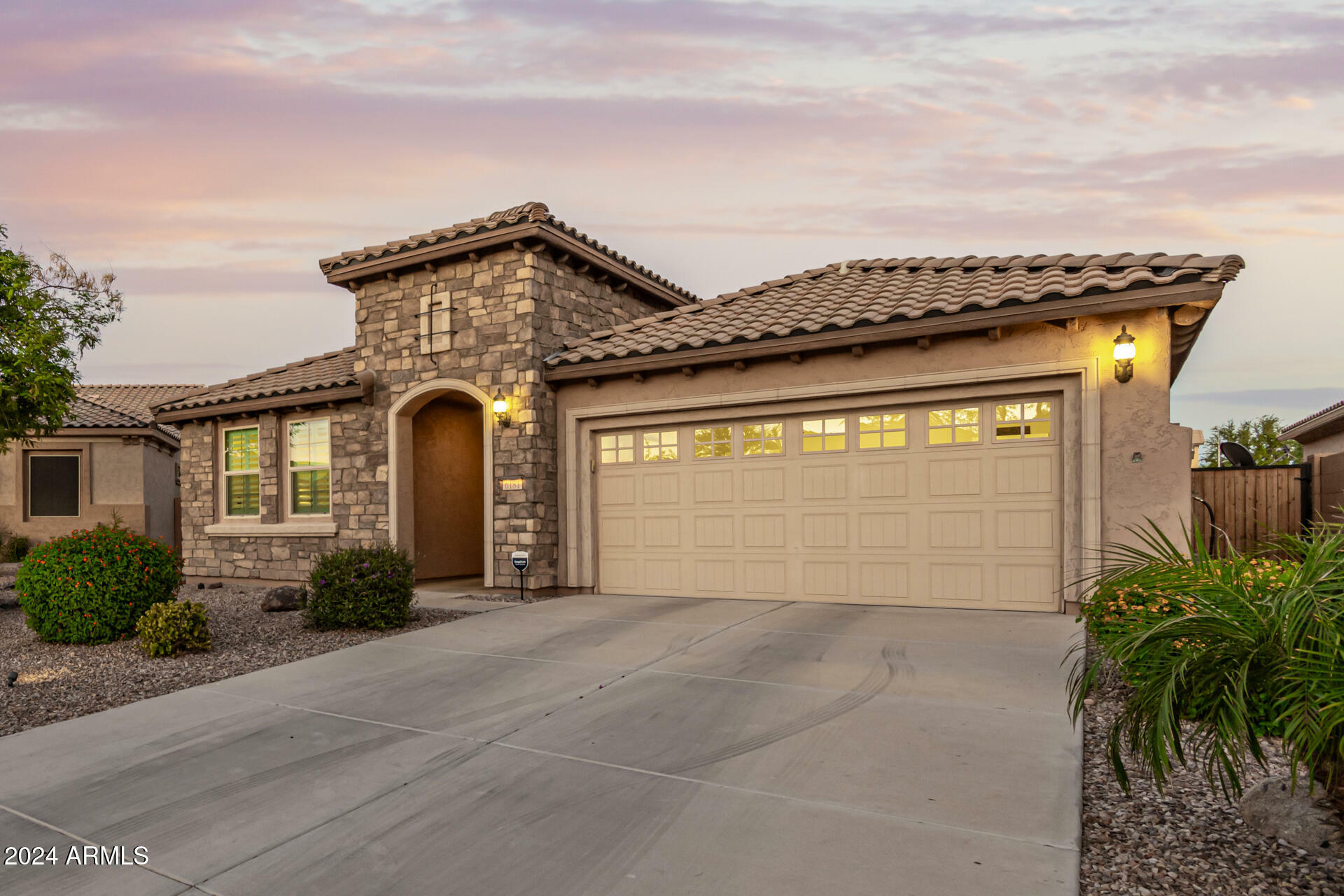 Property Photo:  6181 S Granite Drive  AZ 85249 