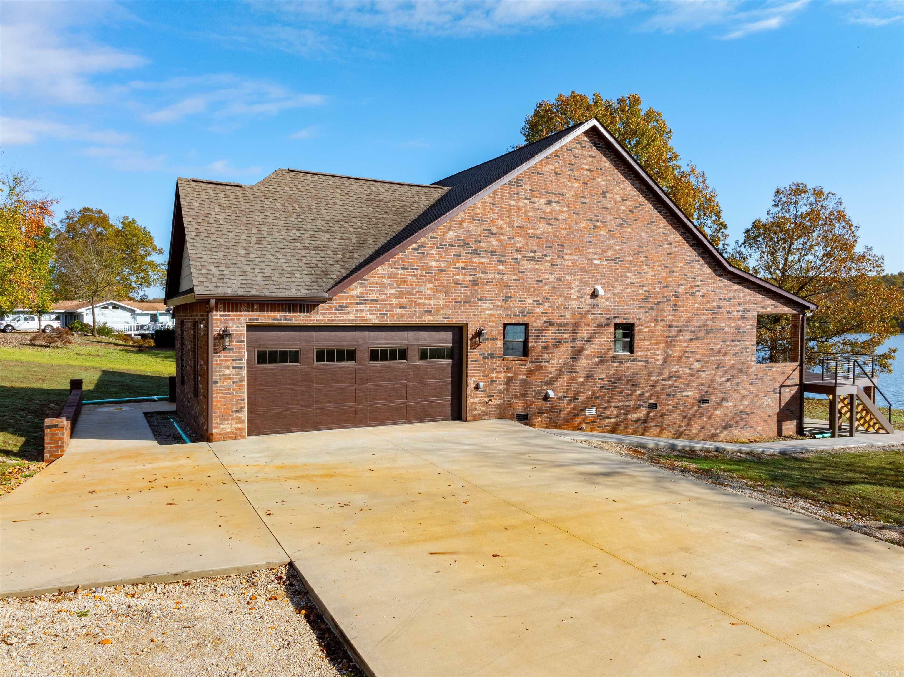 Property Photo:  1212 Pearl Drive  AR 72512 