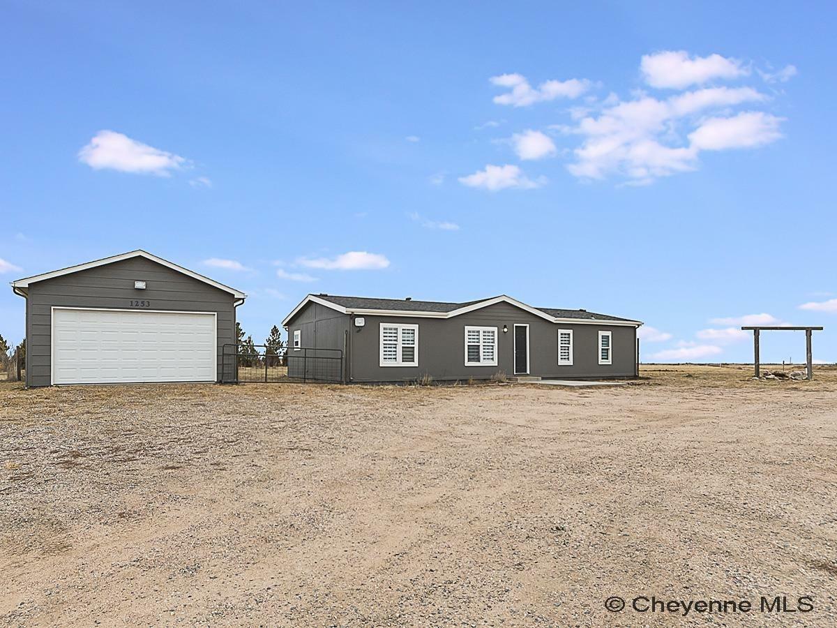 Property Photo:  1253 Road 146  WY 82053 