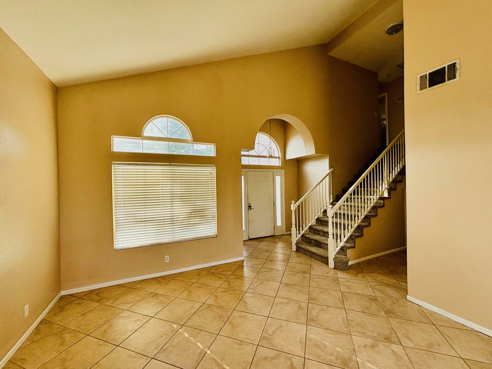 Property Photo:  36512 Summerholly Circle  CA 93550 