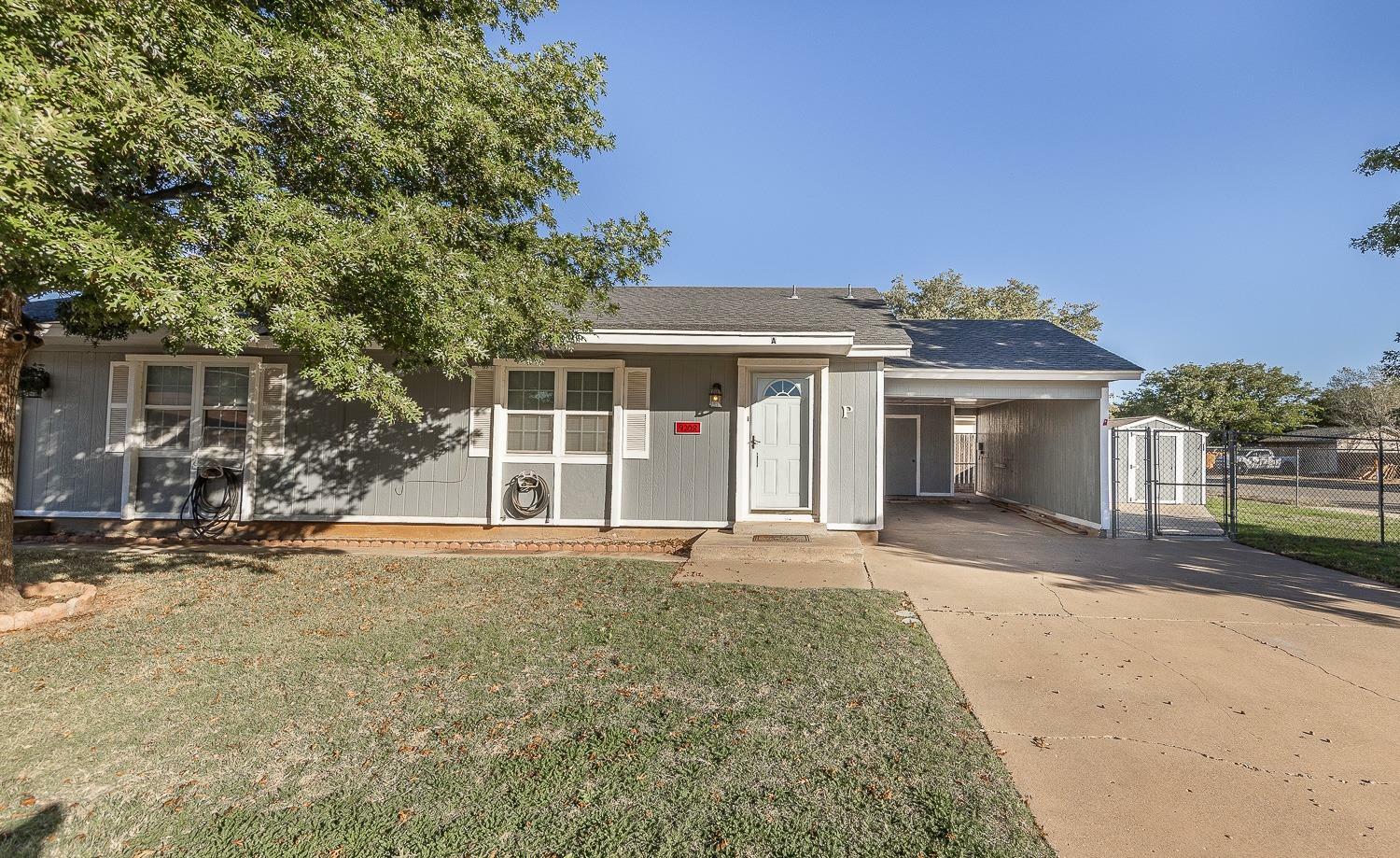 9208 Elgin Avenue  Lubbock TX 79423 photo