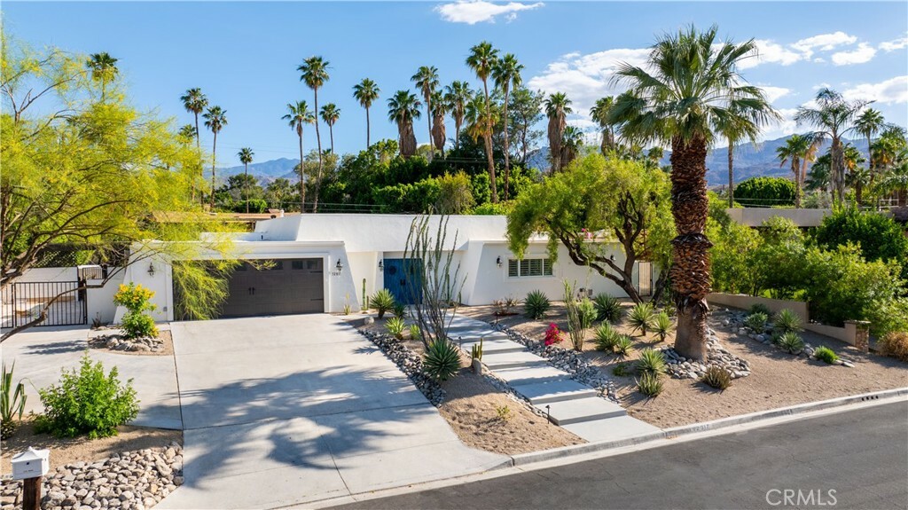 72917 Willow Street  Palm Desert CA 92260 photo