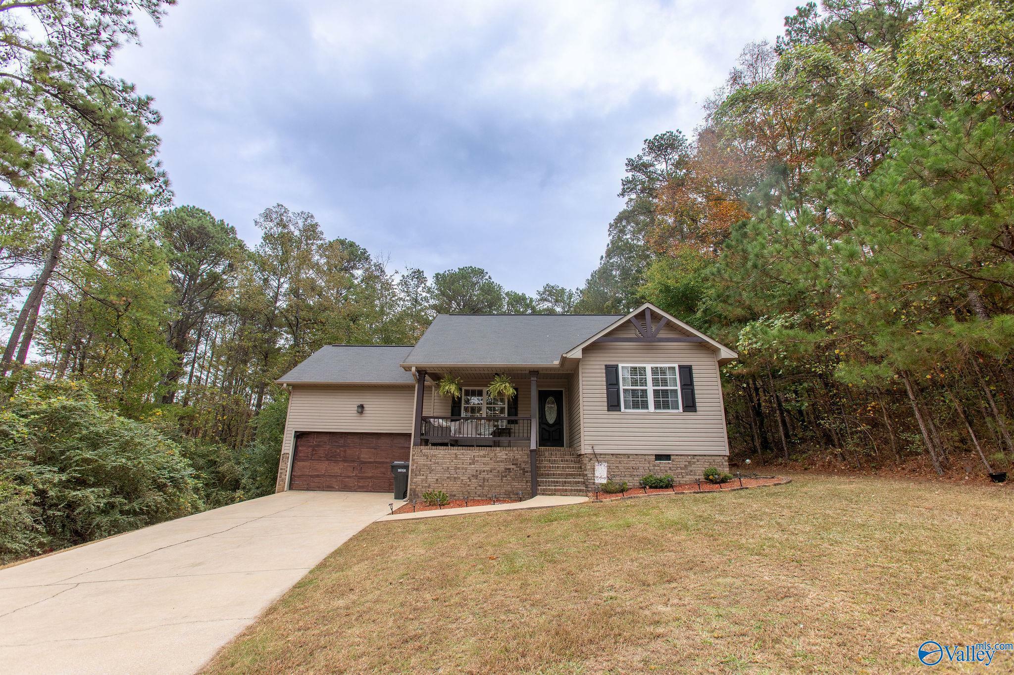 Property Photo:  2865 Plymouth Rock Trail  AL 35907 