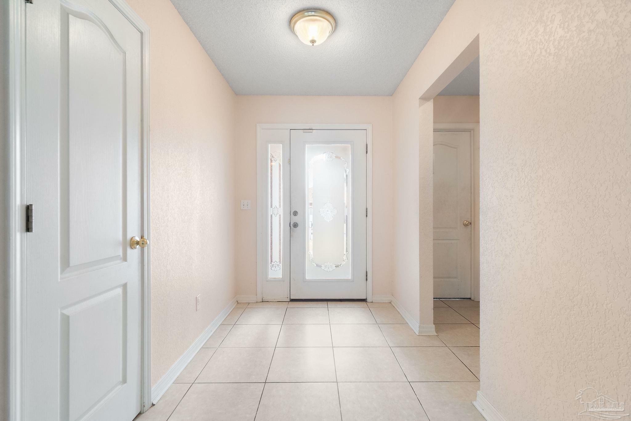 Property Photo:  2959 Creole Way  FL 32526 