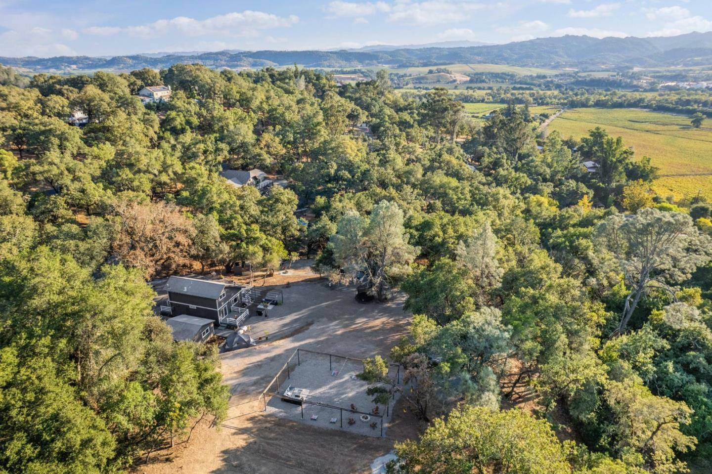 Property Photo:  1083 Palomino Road  CA 95425 