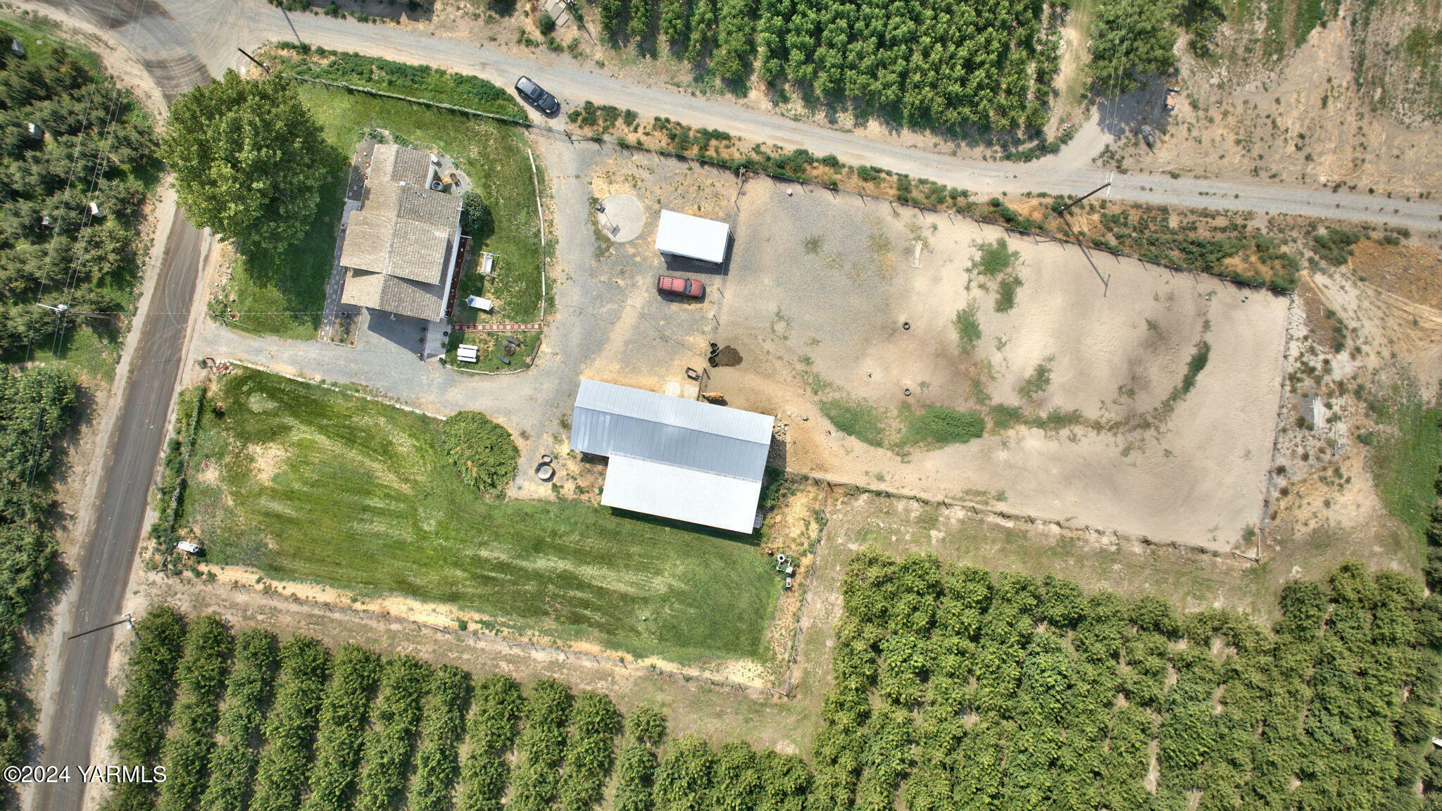 Property Photo:  270 Zickler Rd  WA 98953 