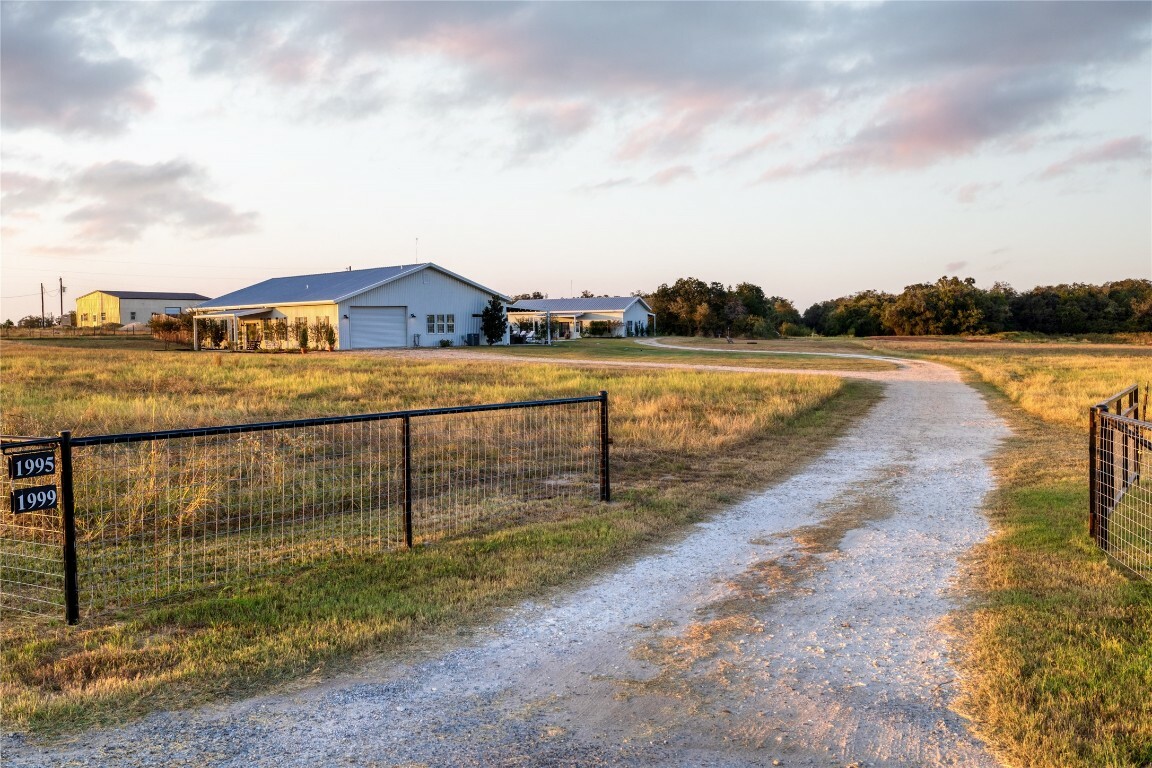 Property Photo:  1995 County Road 475  TX 76578 