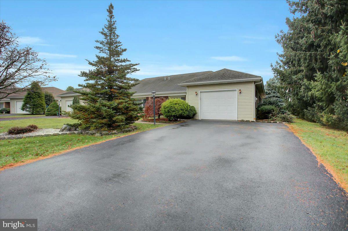 Property Photo:  3430 Gleneagles Drive  PA 17202 