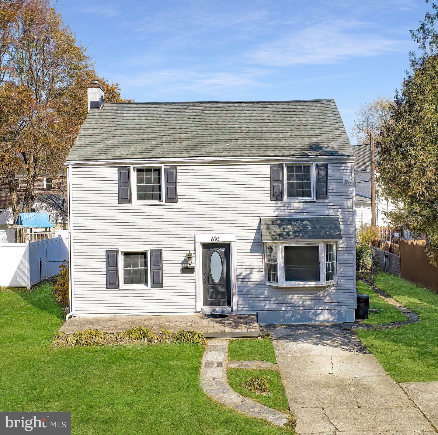 Property Photo:  610 Amosland Road  PA 19070 