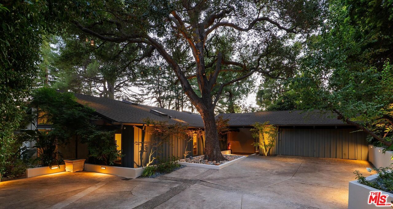 Property Photo:  5045   Jarvis Ave  CA 91011 