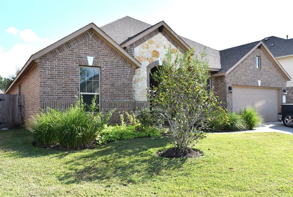 Property Photo:  12226 Emerald Mist Lane  TX 77304 