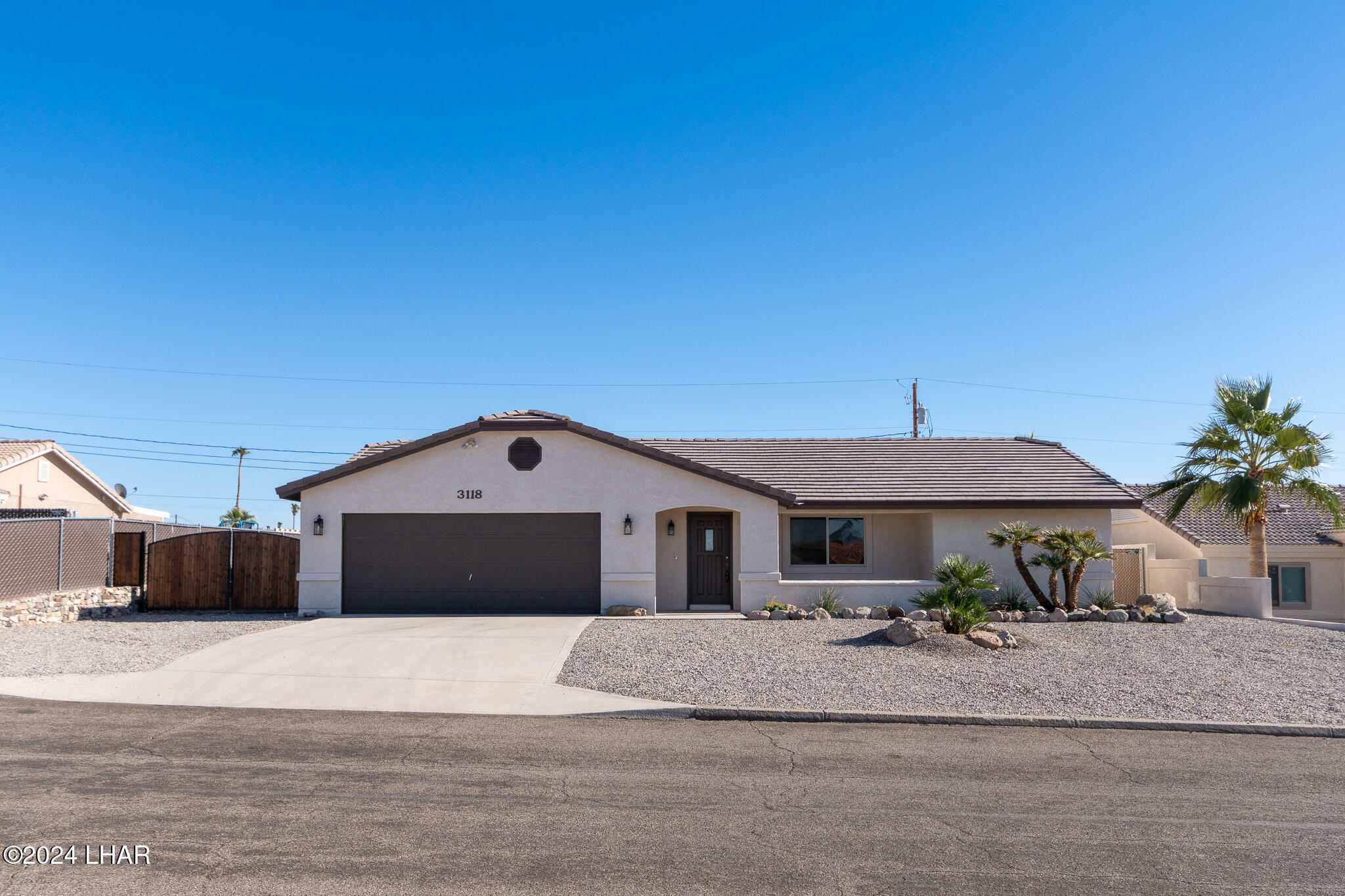 Property Photo:  3118 Shoshone Dr  AZ 86406 