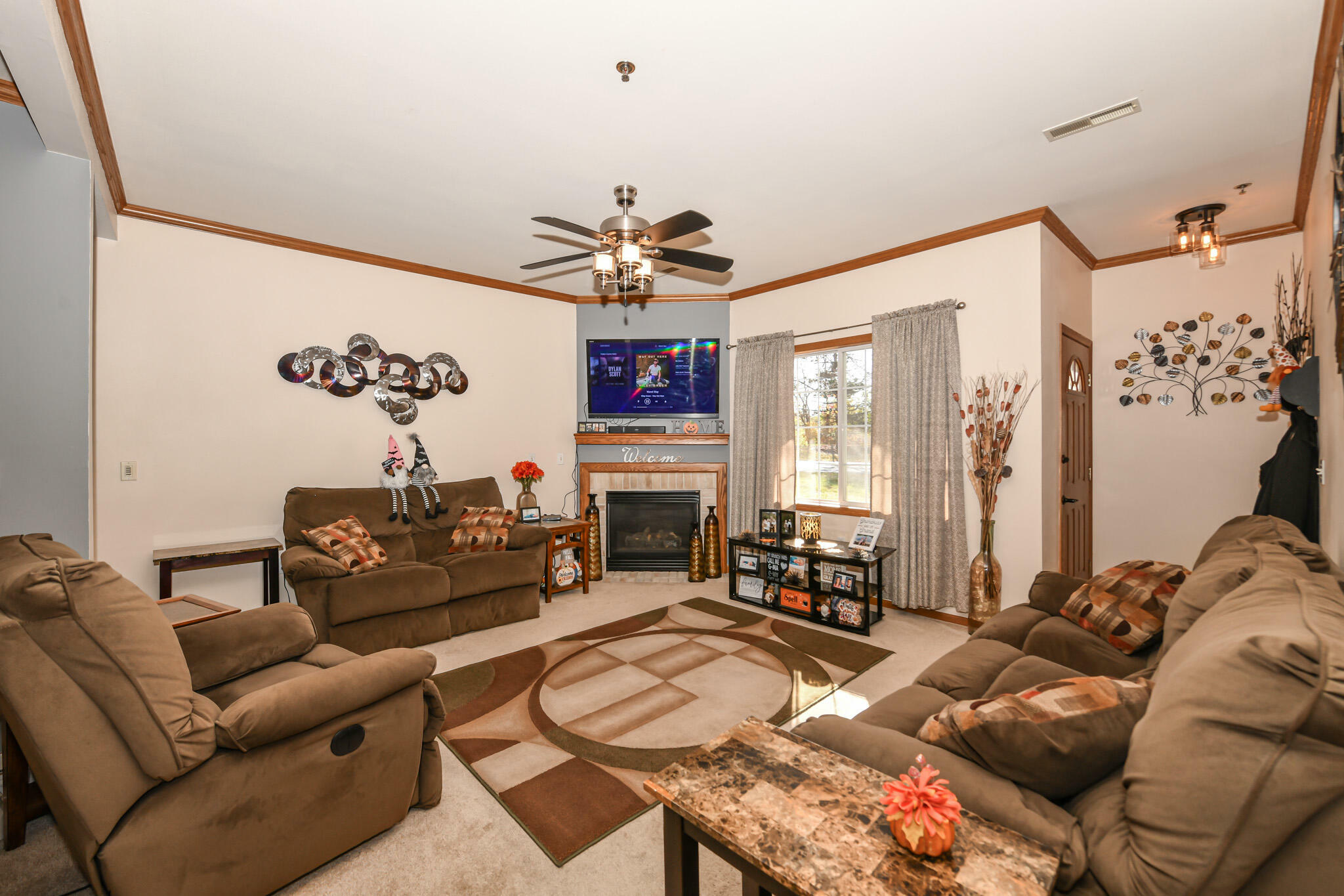 Property Photo:  14824 W Arrowhead Ln  WI 53151 