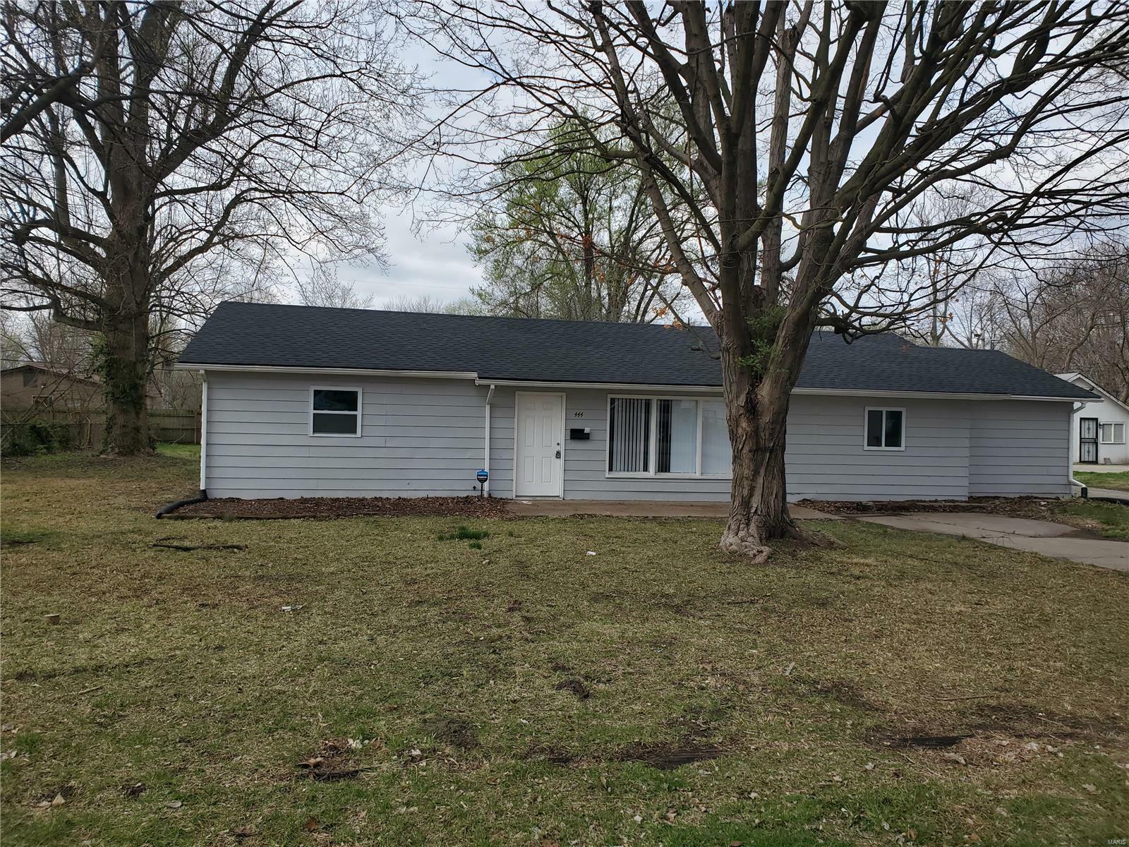 Property Photo:  444 Chaudet Avenue  IL 62206 