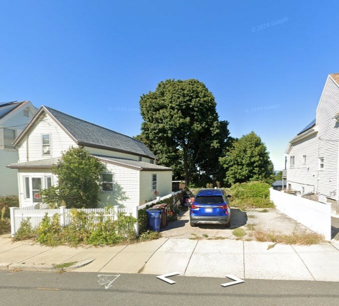 Property Photo:  52 Crest Ave  MA 02151 