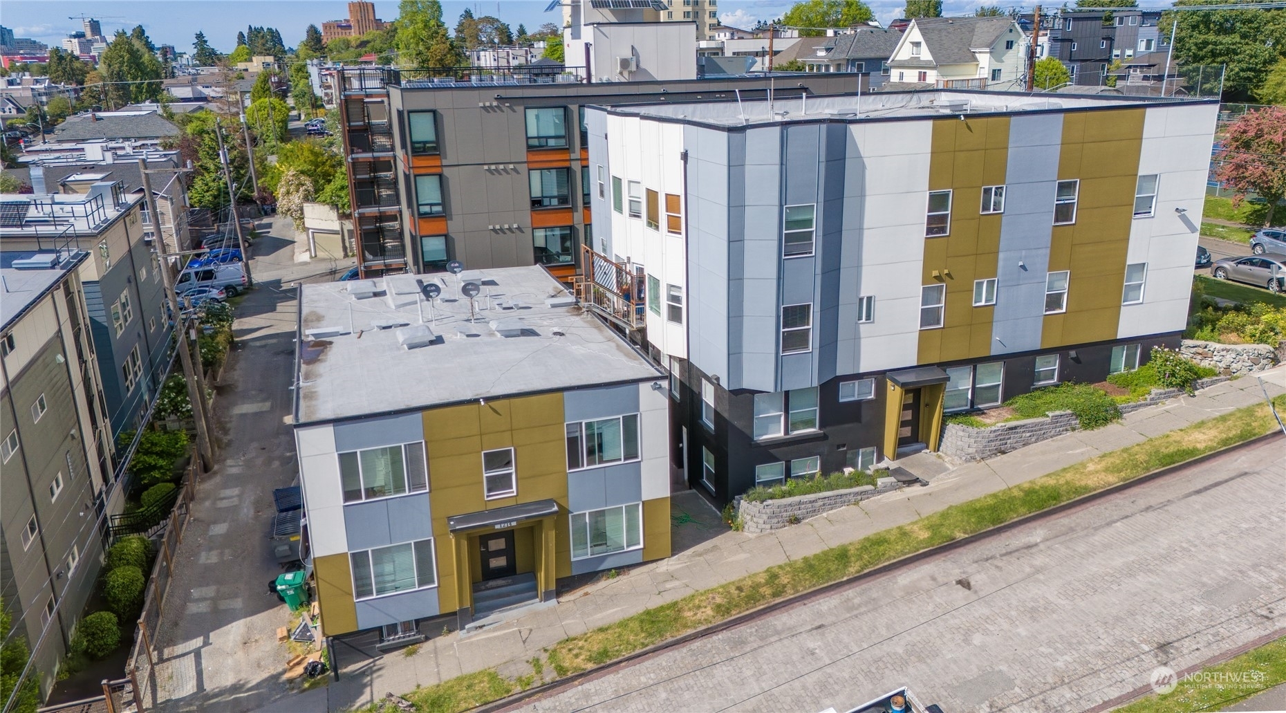 Property Photo: 1815 13th Avenue S WA 98144