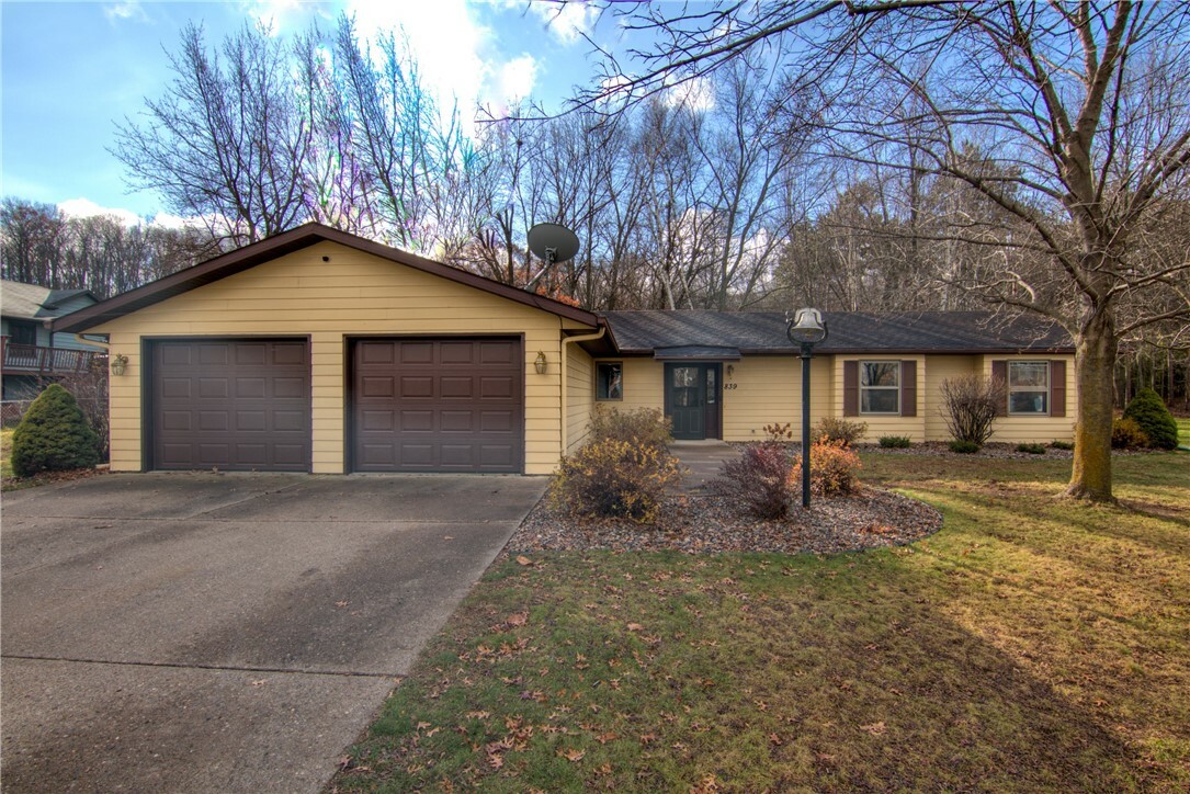 Property Photo: 839 Summit Avenue WI 54729