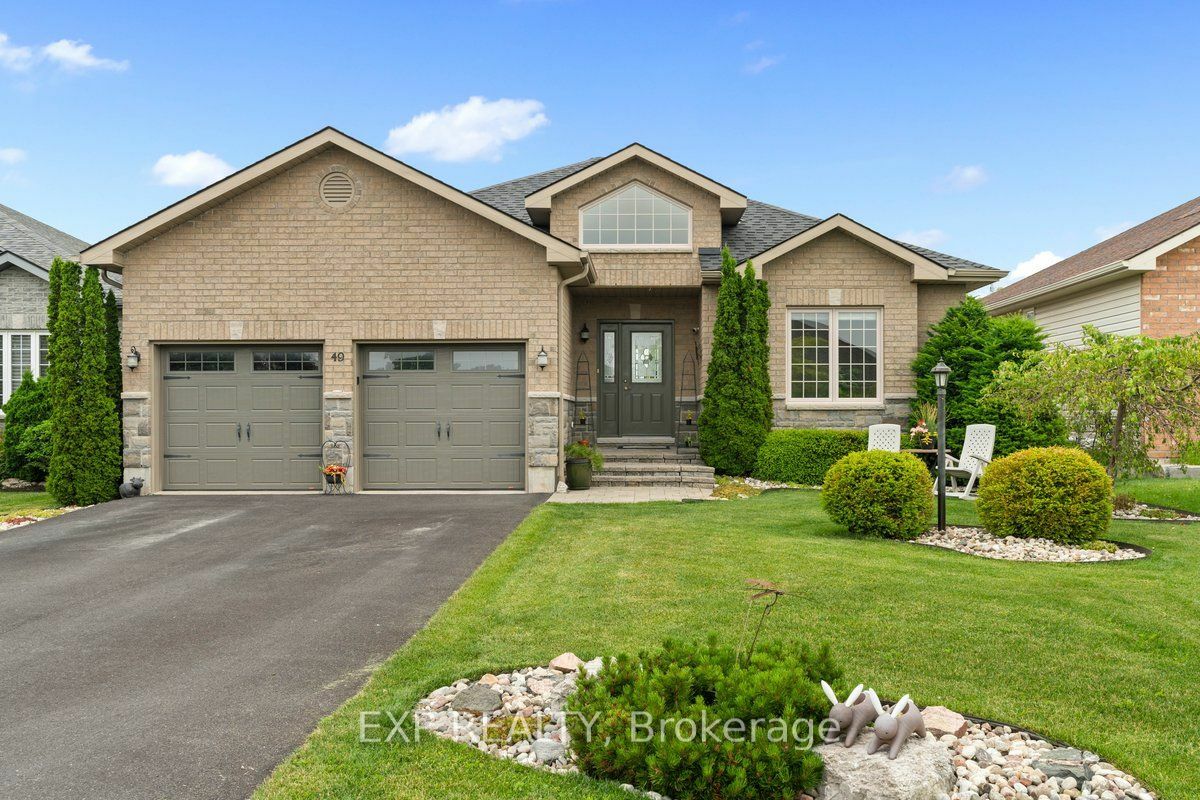 49 Maplehurst Cres  Prince Edward County ON K0K 3L0 photo