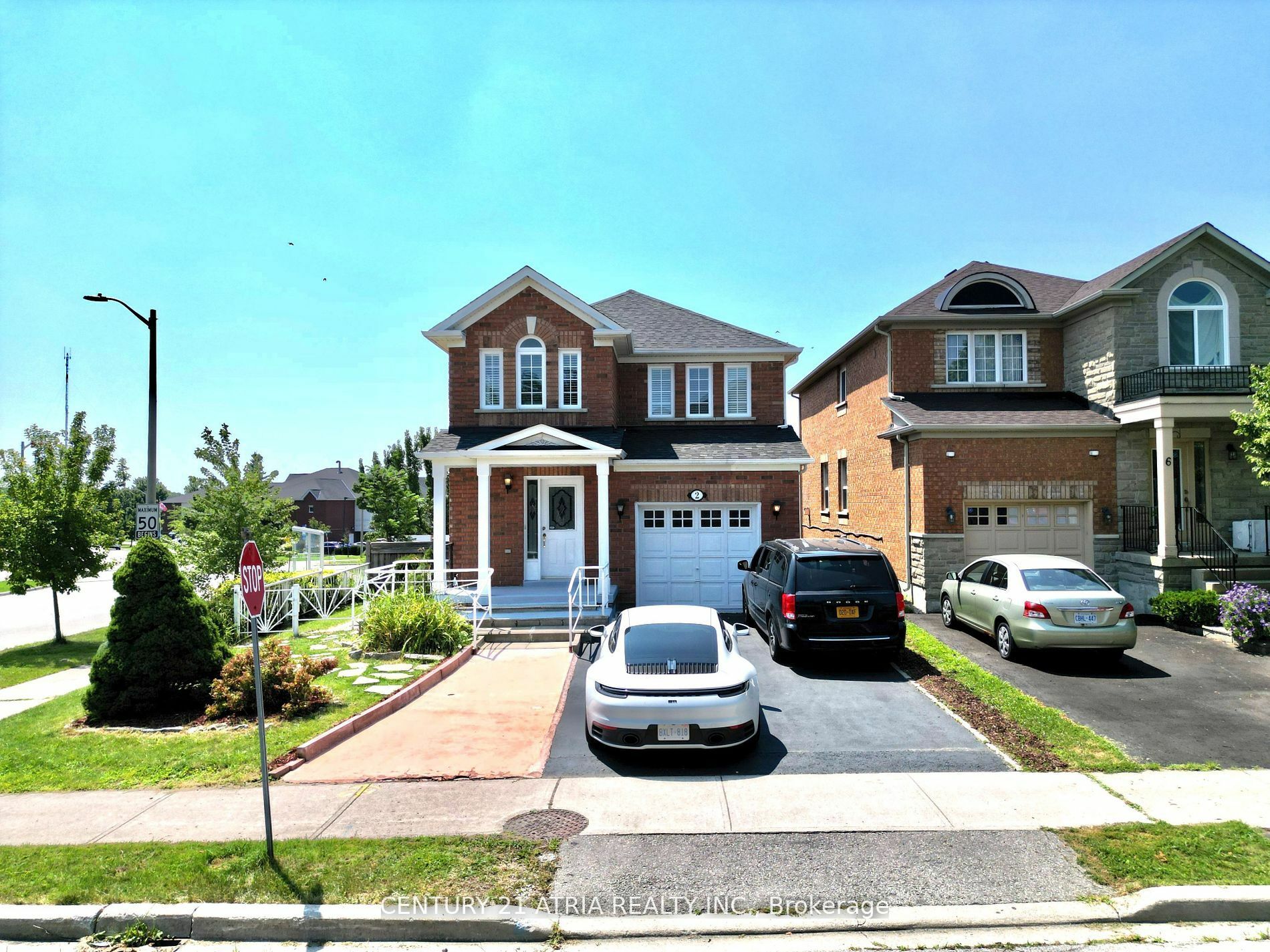 2 Bestview Cres  Vaughan ON L6A 3S8 photo