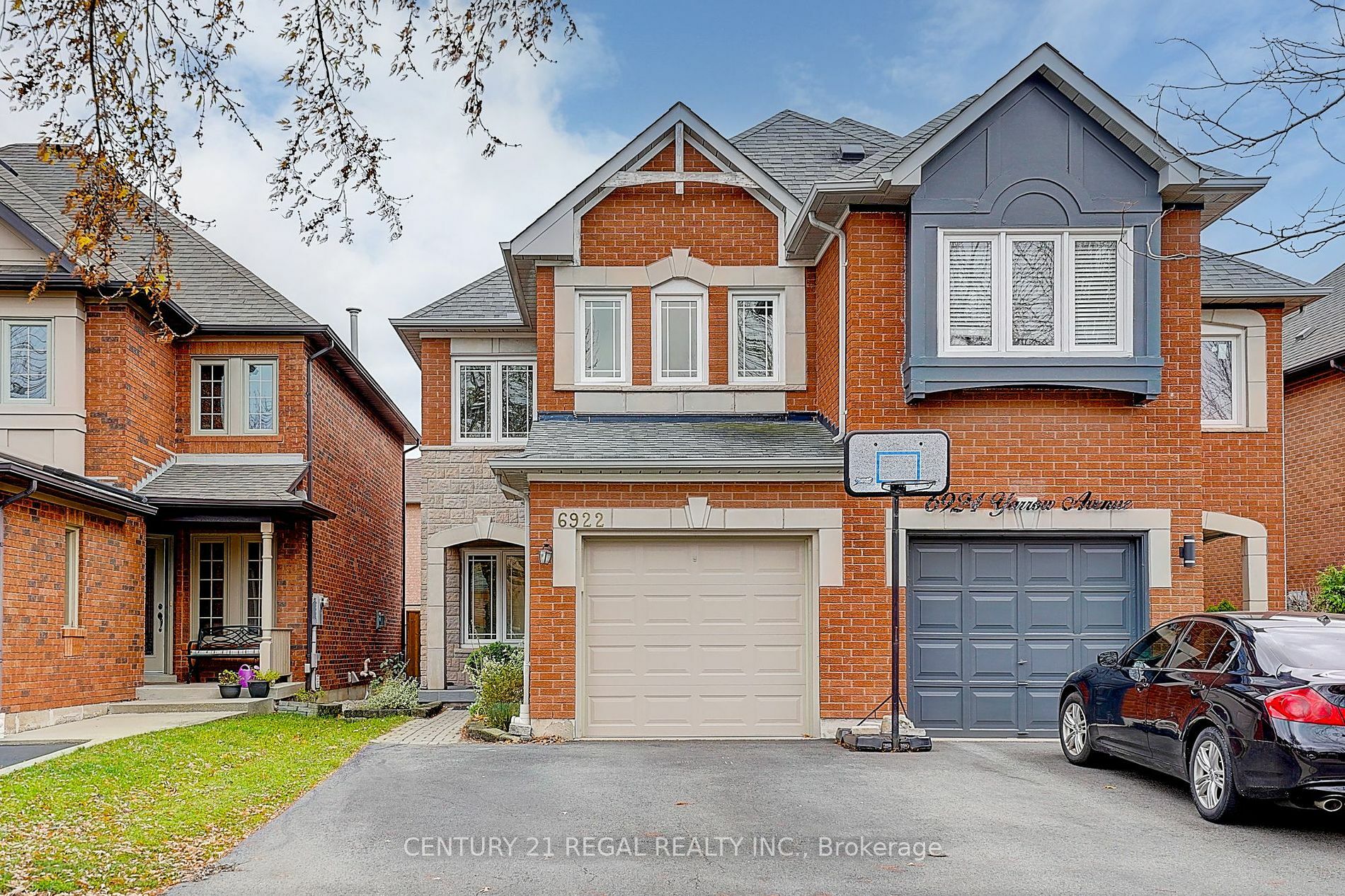 6922 Yarrow Ave  Mississauga ON L5N 6Z9 photo