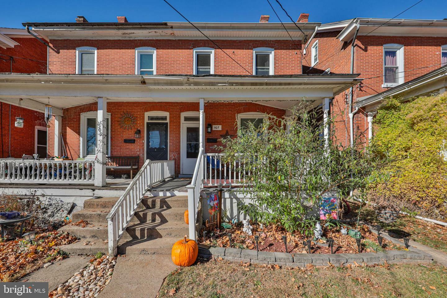 Property Photo:  507 W 5th Street  PA 18073 