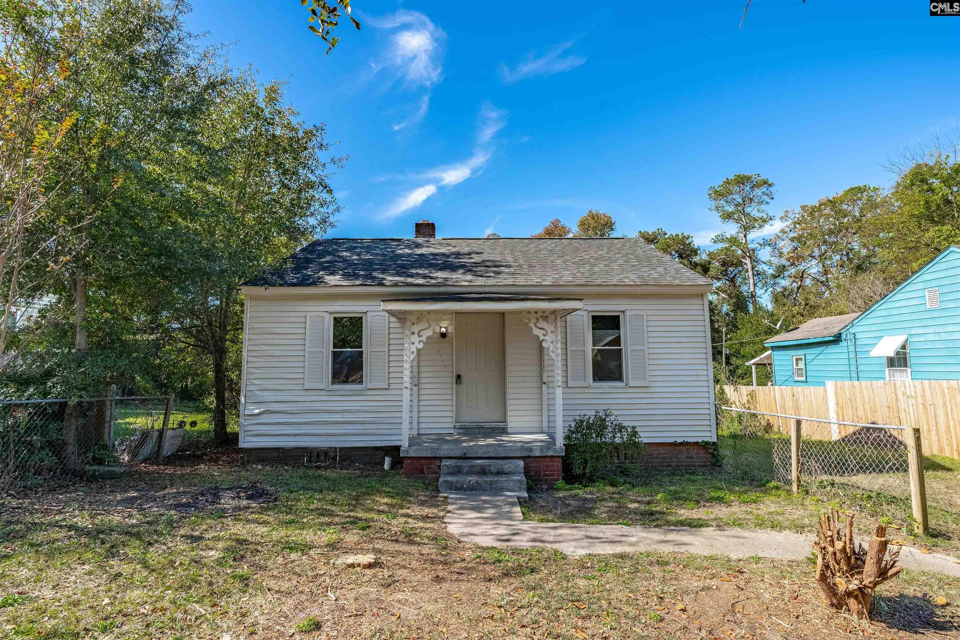 Property Photo:  4717 Linden  SC 29203-4229 