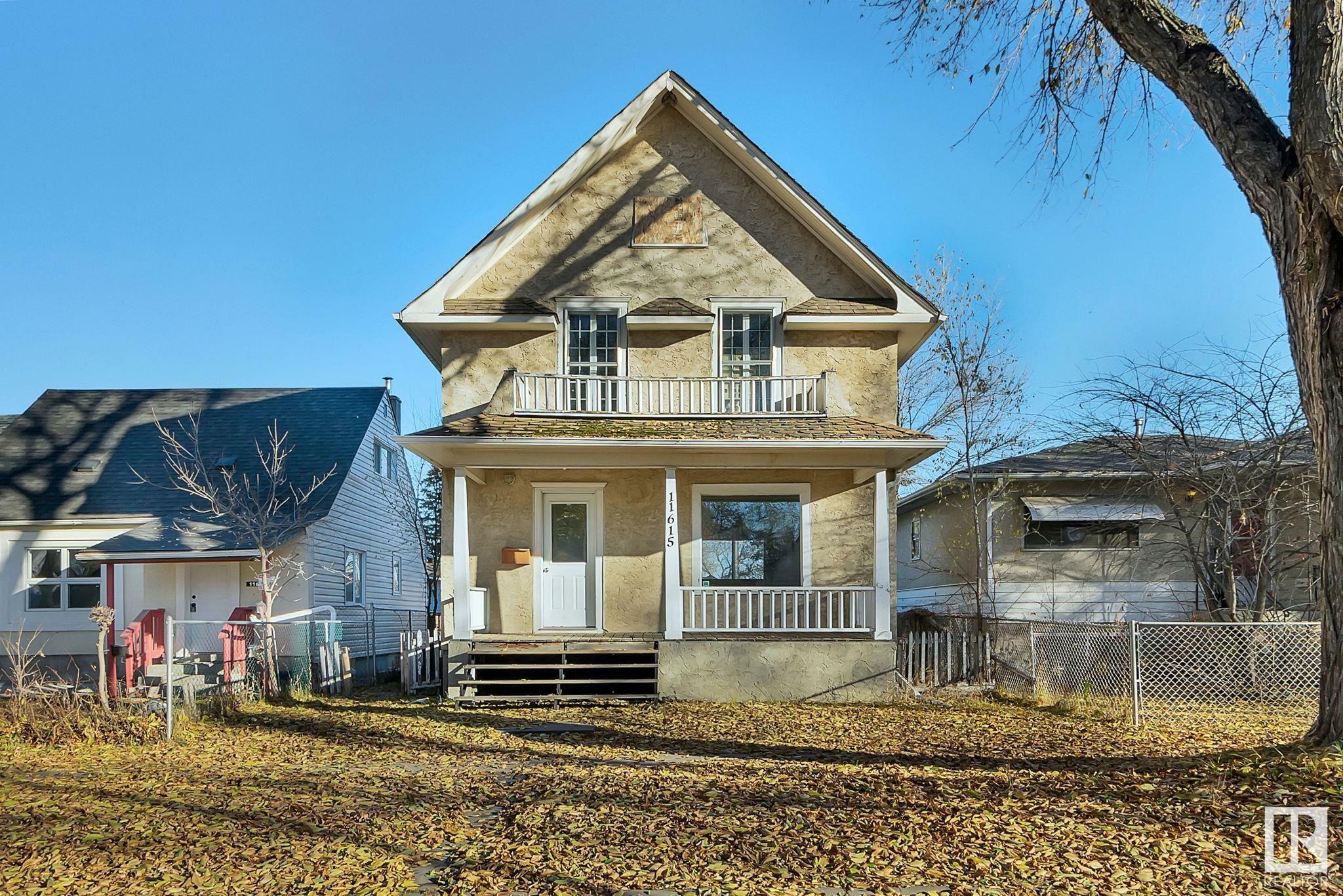 Property Photo:  11615 84 Street NW  AB T5B 3C1 