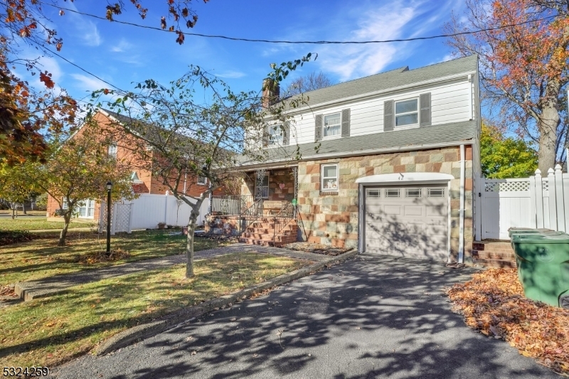 Property Photo:  42 Harvard Rd  NJ 07036 