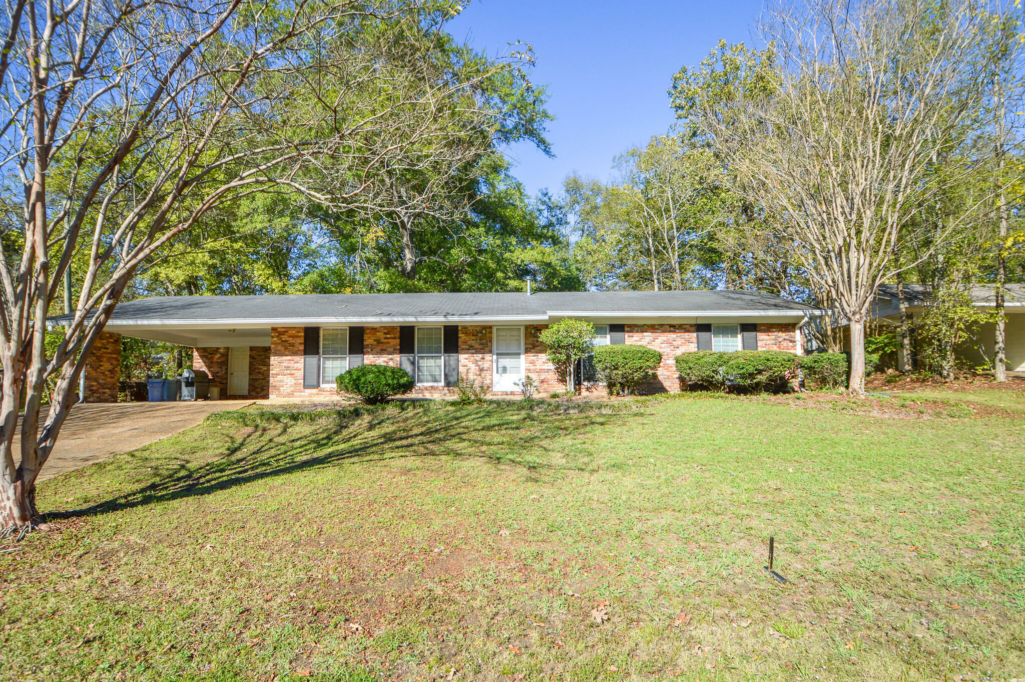 2604 Maple Drive  Starkville MS 39759 photo