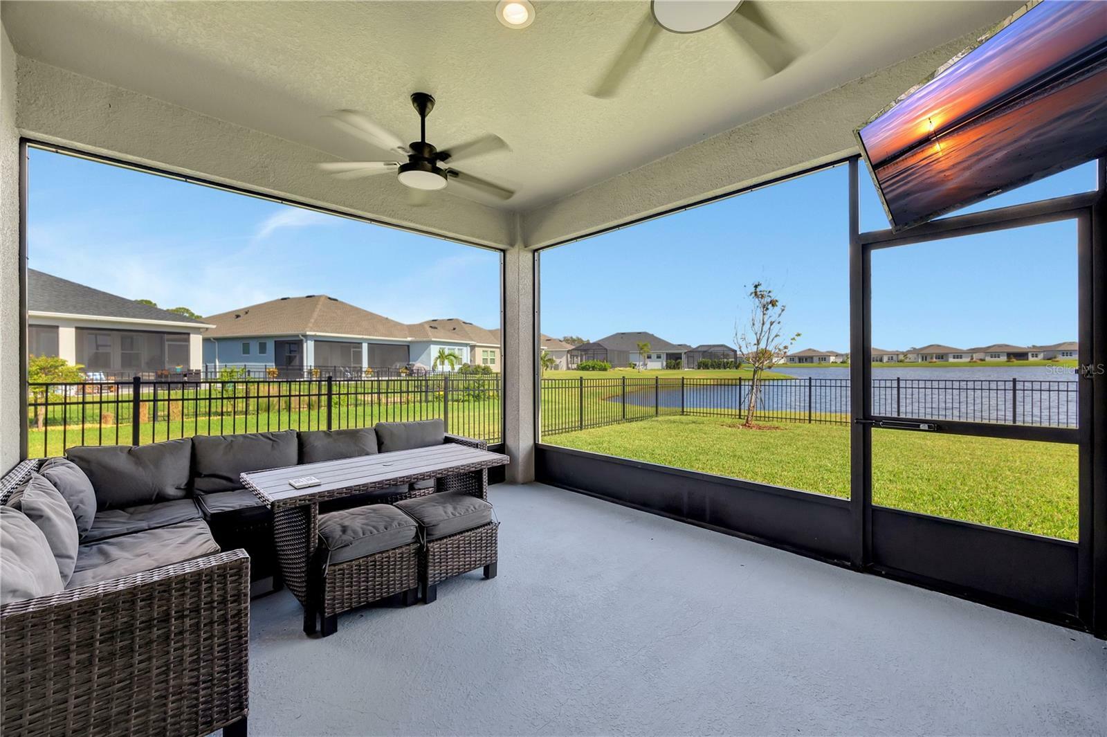 Property Photo:  11218 Moonsail Drive  FL 34219 