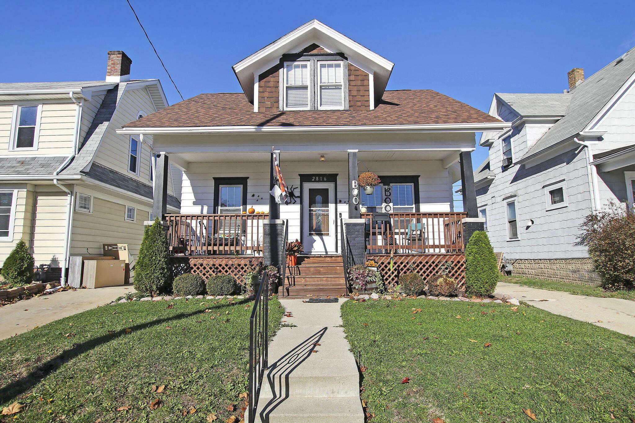 Property Photo:  2816 Arlington Ave  WI 53403 