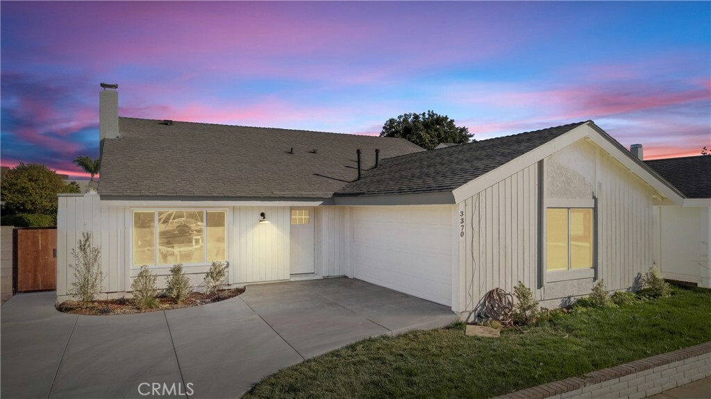 Property Photo:  3370 Wisteria Circle  CA 92626 