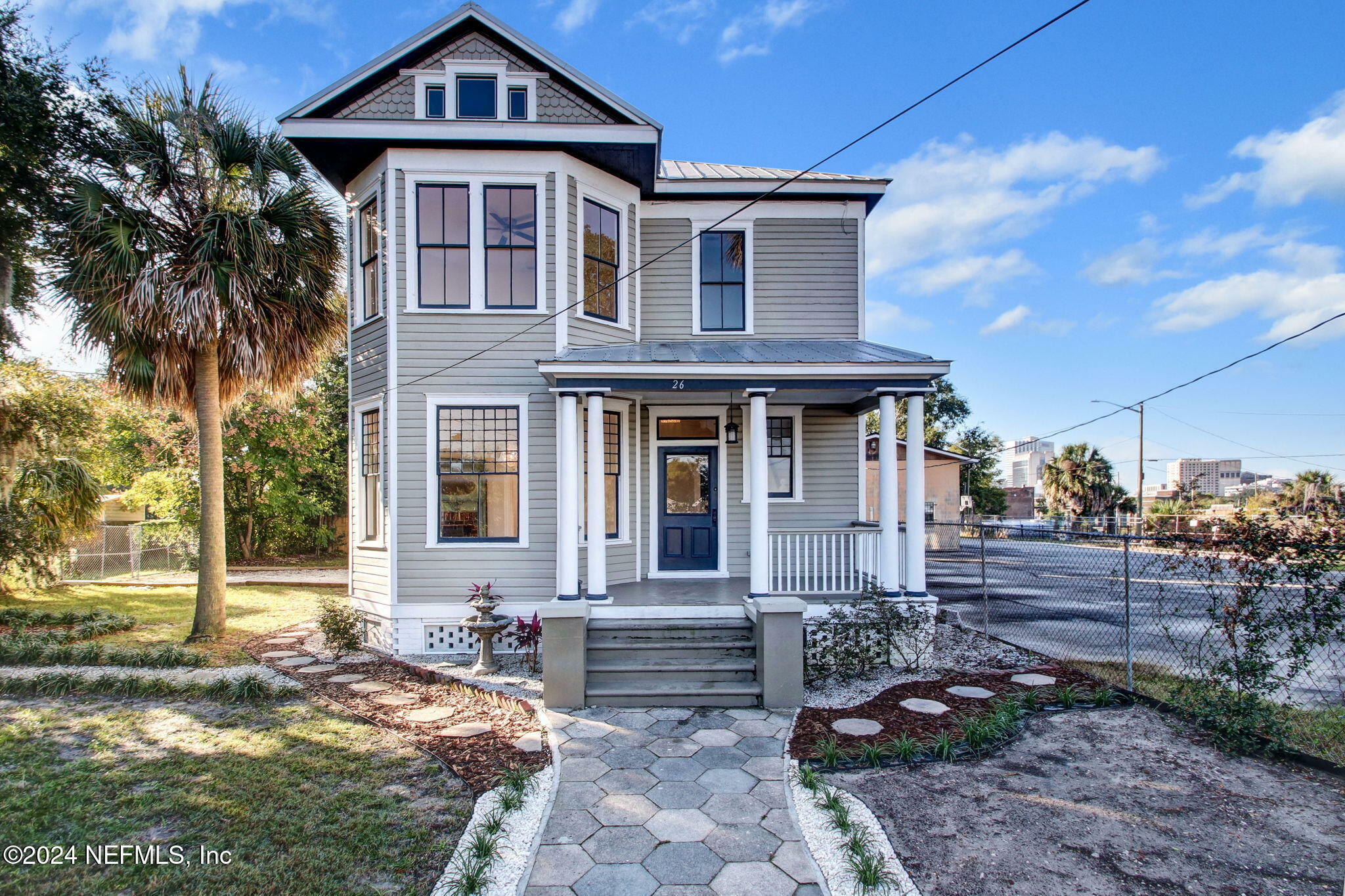 Property Photo:  26 E 2nd Street  FL 32206 