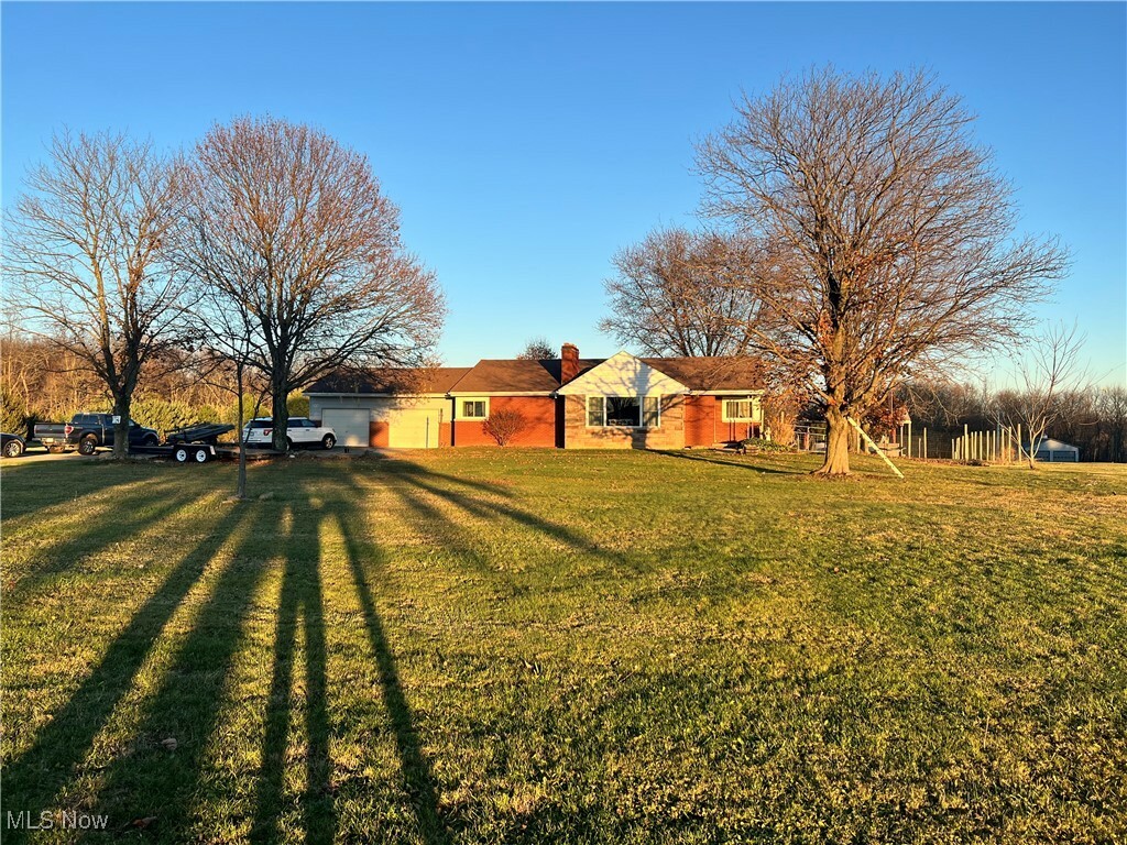 Property Photo:  13530 Old Fredericktown Road  OH 43920 