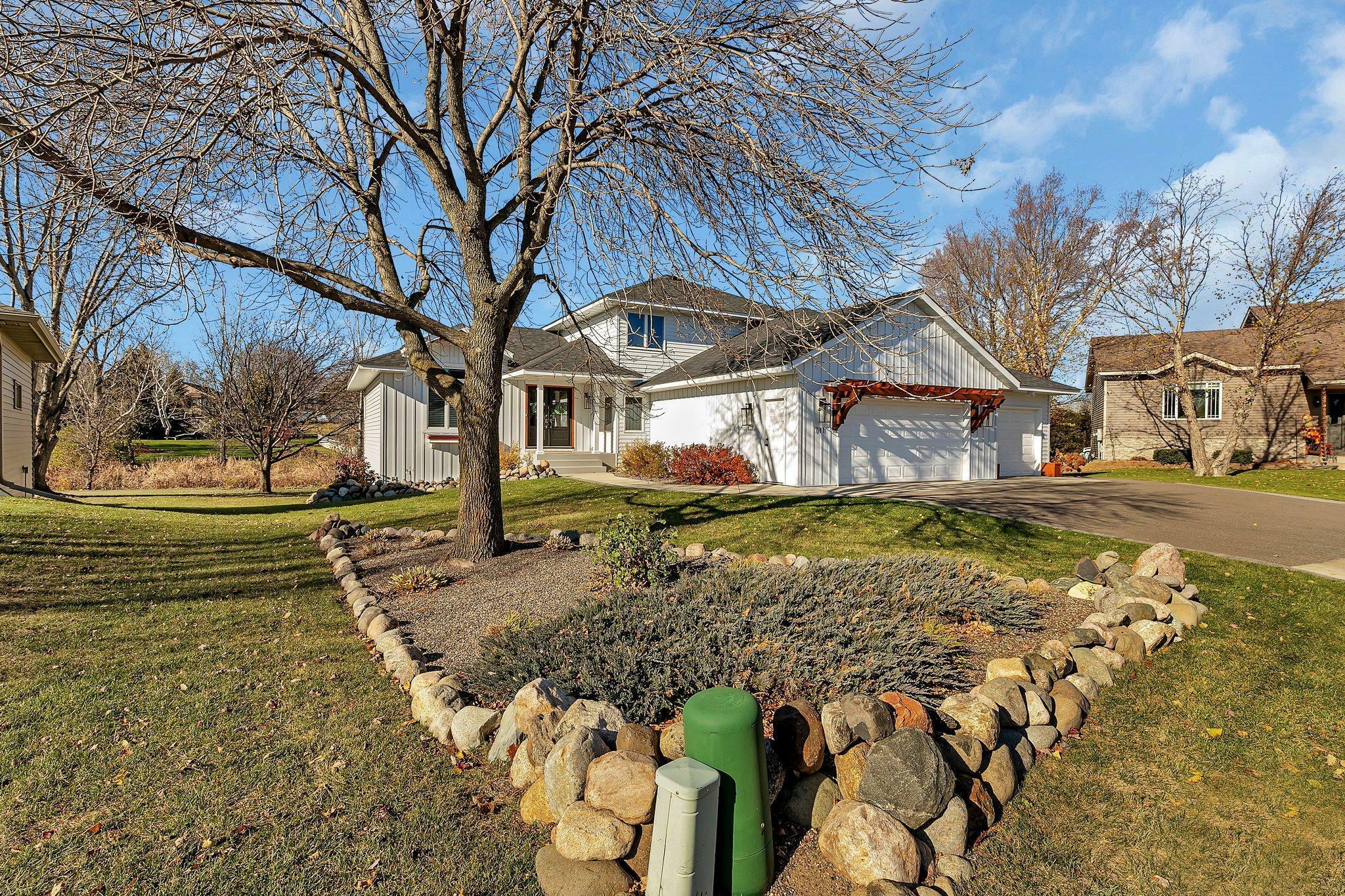 Property Photo:  711 Prairie Lane  MN 56379 