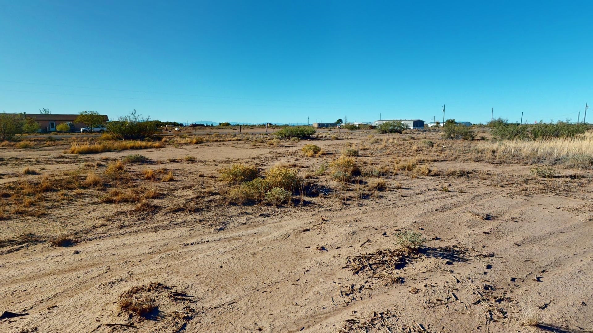Property Photo:  9 East Rd  NM 88310 